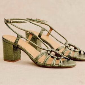 Sézane Gloria Sandals in Kaki Métallisé size 9 (french size 40) BRAND NEW!